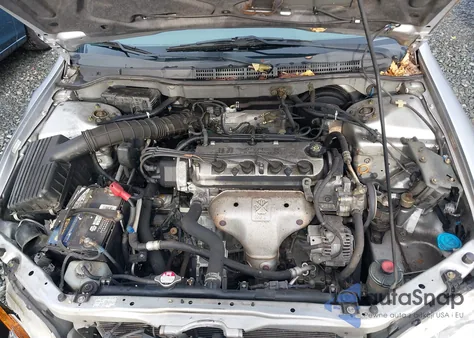 2002 Honda Accord Se from USA, damaged, VIN JHMCG56772C015542